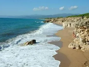 Kyparissia Beach Hotel 3*