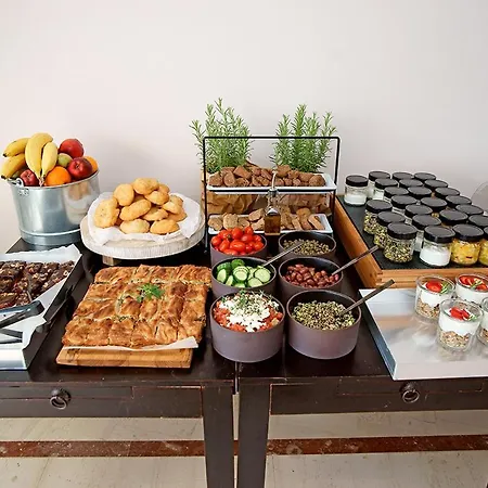 Hotel Kyparissia Beach Hotel 3*