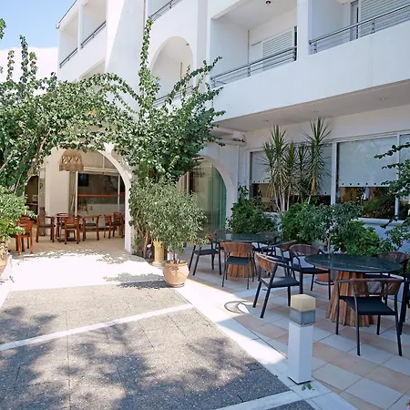 Kyparissia Beach Hotel Hotel