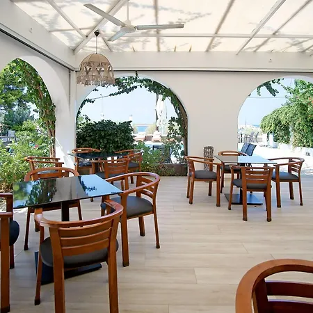 ホテル キパリシア ビーチ キパリシア