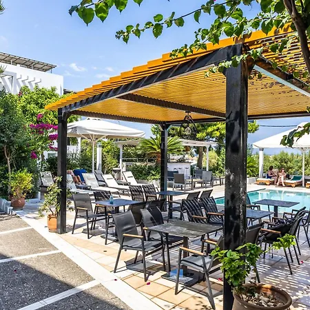 Kyparissia Beach Hotel 3*