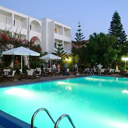 Szálloda Kyparissia Beach Hotel Kipariszía