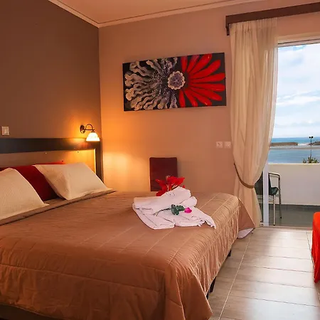 Hotel Kyparissia Beach Hotel 3*