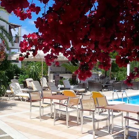 Kyparissia Beach Hotel 3*