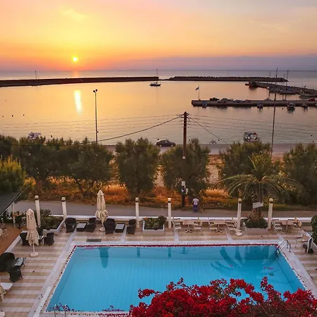 Kyparissia Beach Hotel 3* Kipariszía