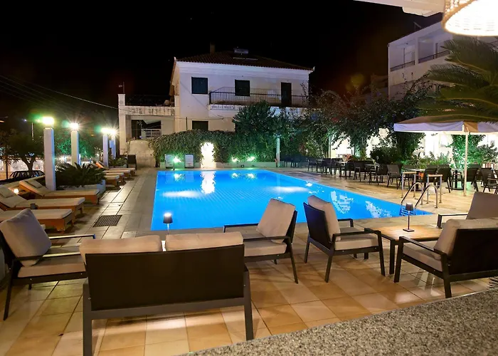 Kyparissia Beach Hotel Hotel 3*