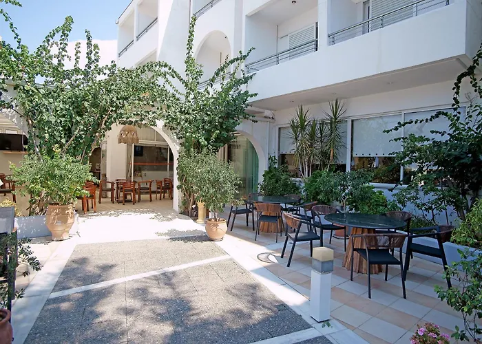 Kyparissia Beach Hotel Szálloda