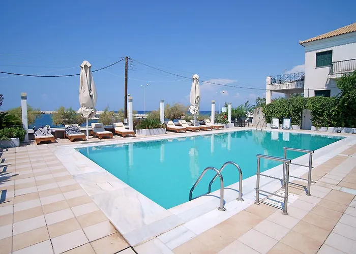 Kyparissia Beach Hotel 3* Kyparissia