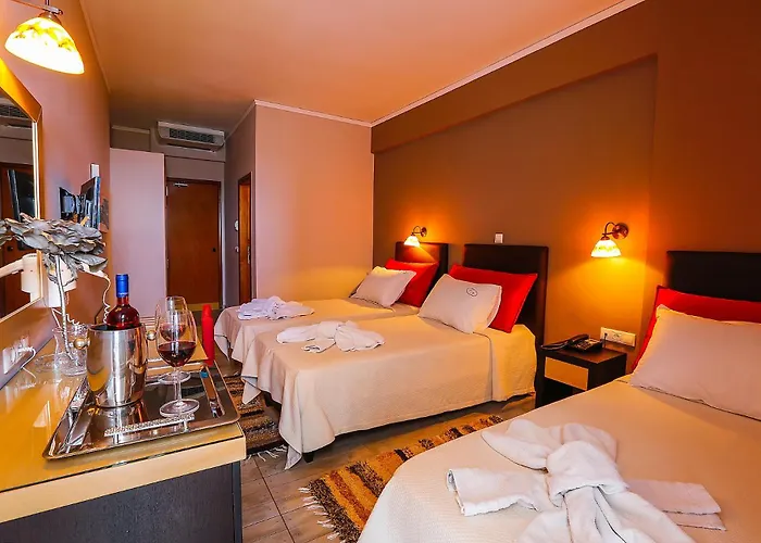 Hotel Kyparissia Beach Hotel 3*