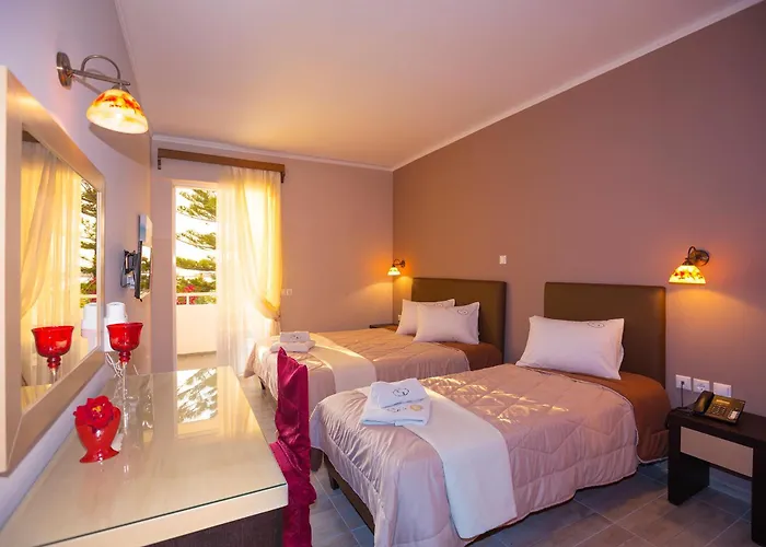 Hotel Kyparissia Beach Hotel 3*