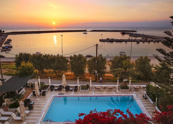 Kyparissia Beach Hotel 3* Kipariszía